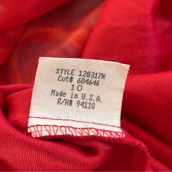 Megan Matthews Red Floral Sheer Overlay Midi Dress Size 10 - Picture 6 of 7